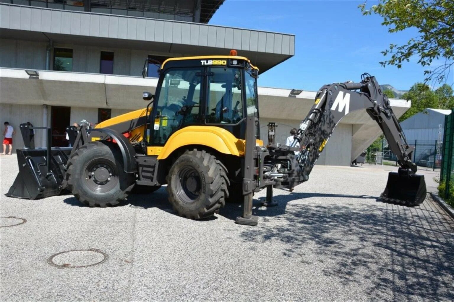 Экскаватор-погрузчик Mecalac tlb870. Экскаватор-погрузчик Mecalac tlb990ps. Экскаватор-погрузчик Terex TLB 990. Мекалак 990 экскаватор погрузчик. Экскаватор bull 4sx