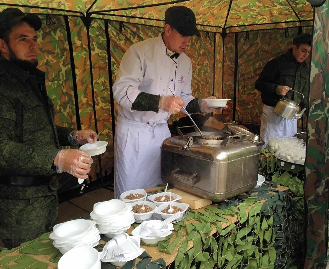 Куплю армейскую кухню. Полевая кухня. Военная Полевая кухня. Солдатская Полевая кухня. Армейская кухня.