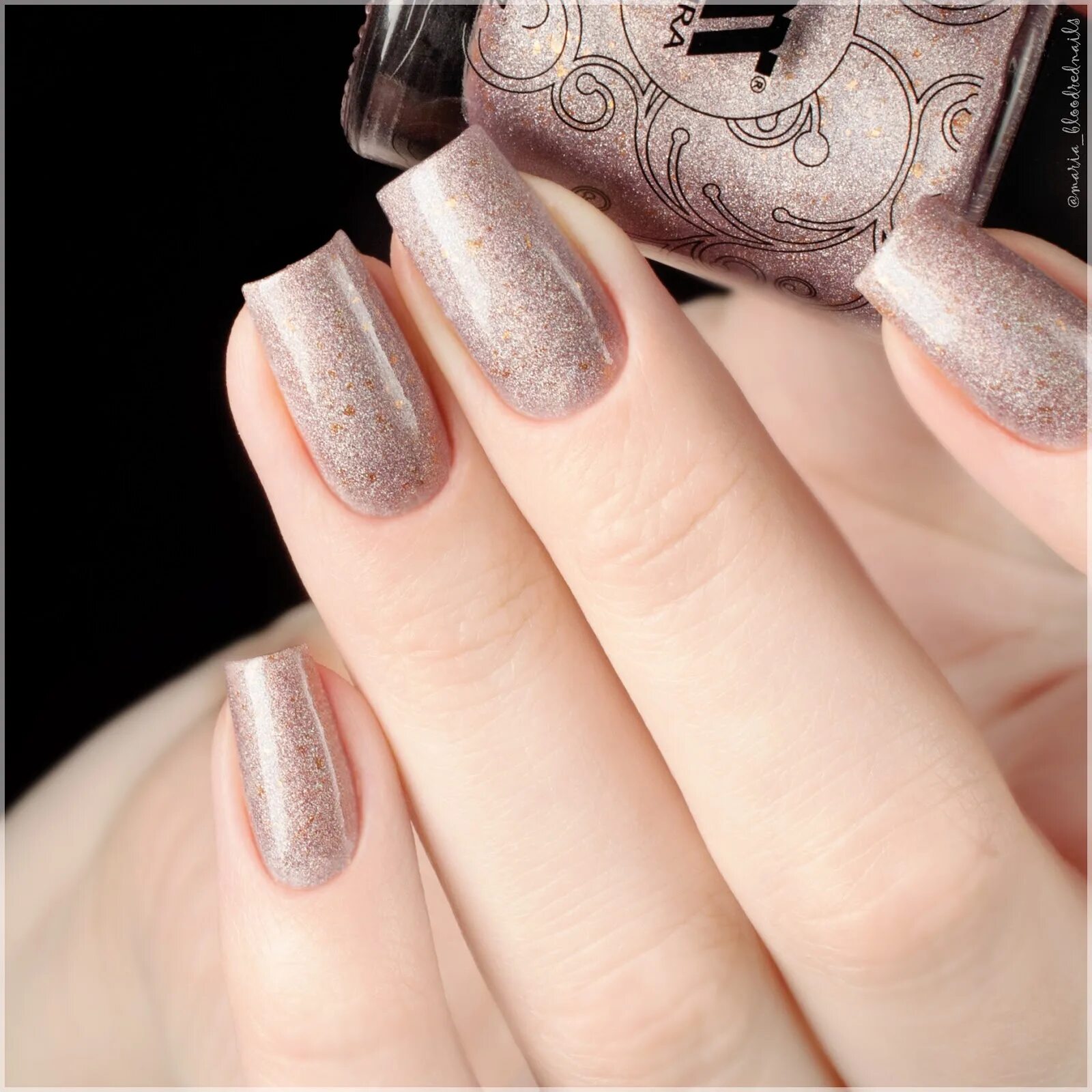 Шепот песков. Шепот песков книга. Масура золотая поталь. Лак масура царевна-лебедь. Шепот песков.