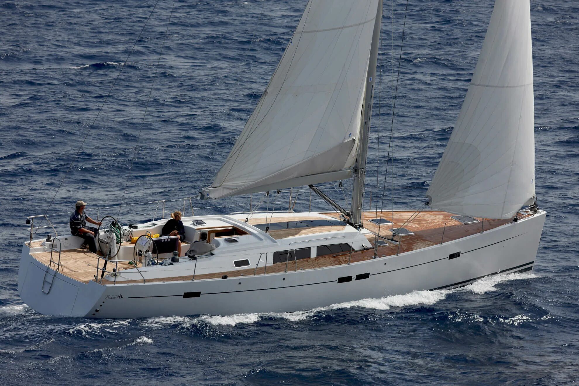 Парусная яхта амель 60. Sailboat 5055sp. E sailing. Парусная яхта монотип. Гик на парусной яхте.