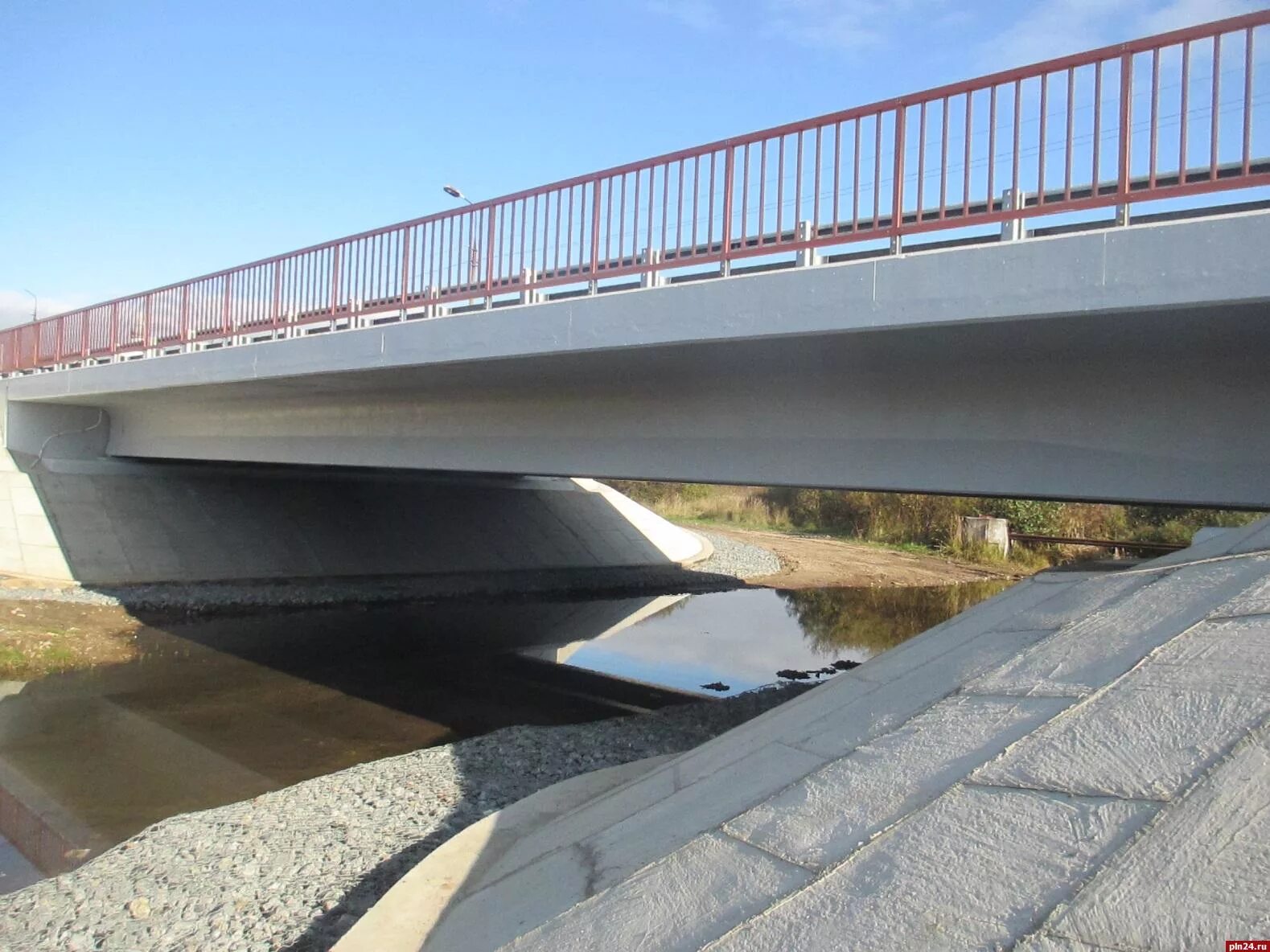 Балочный Автодорожный мост. ИССО путепровод. Искусственные сооружения на автомобильных дорогах. Реконструкция моста.