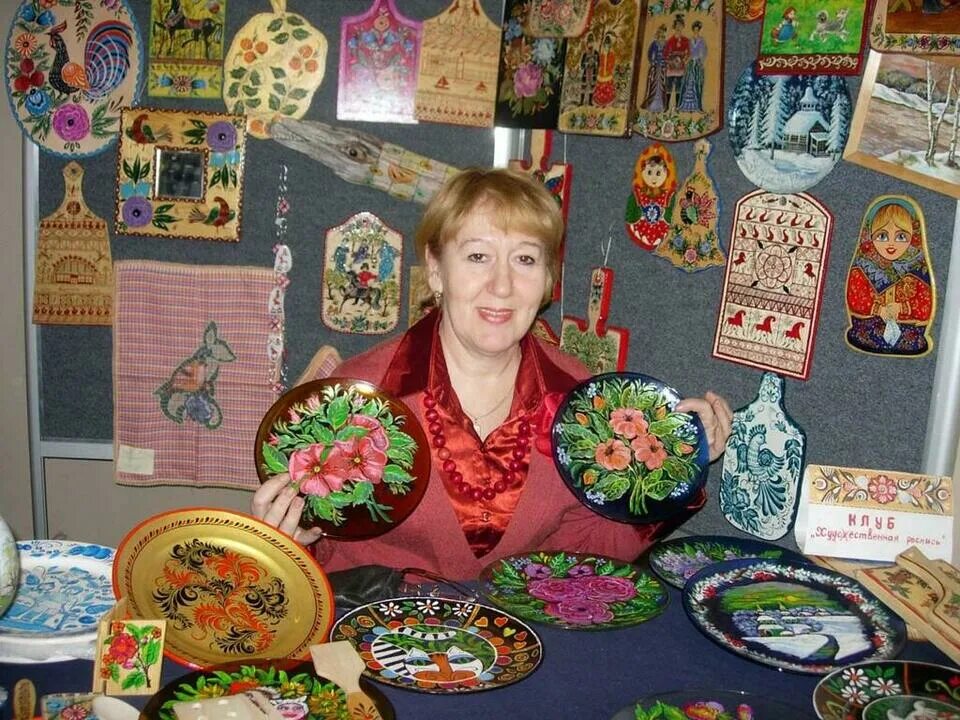Народные промыслы саамов. Отдел народного искусства и ремесел мурманск. Ярмарка мурманск экспо. Народные промыслы выставка в школе. Народные промыслы мурманска.