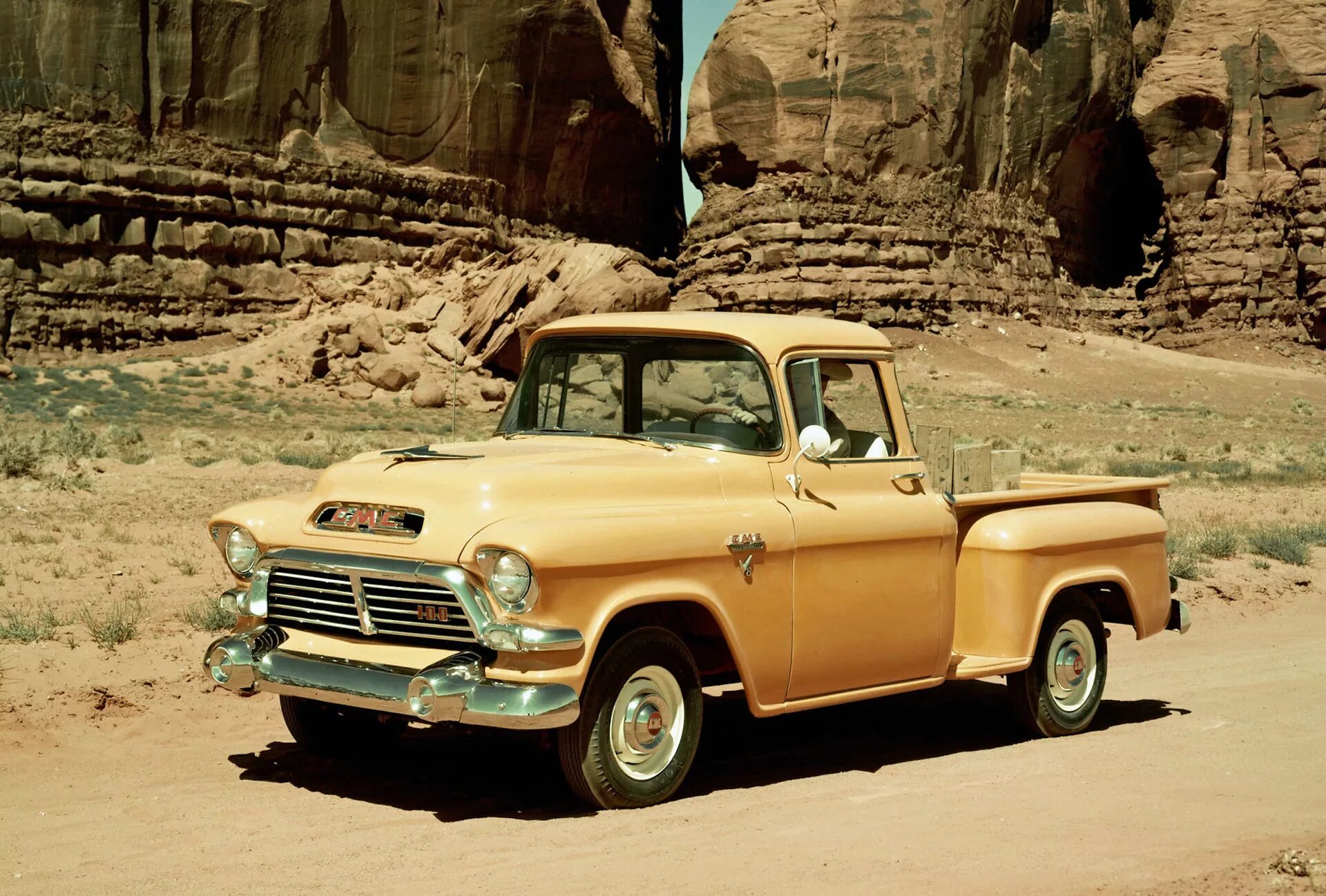 70 пикапов. GMC Pickup 1957. Chevrolet 60 Pickup. Шевроле пикап 1950. GMC Stepside 1957.