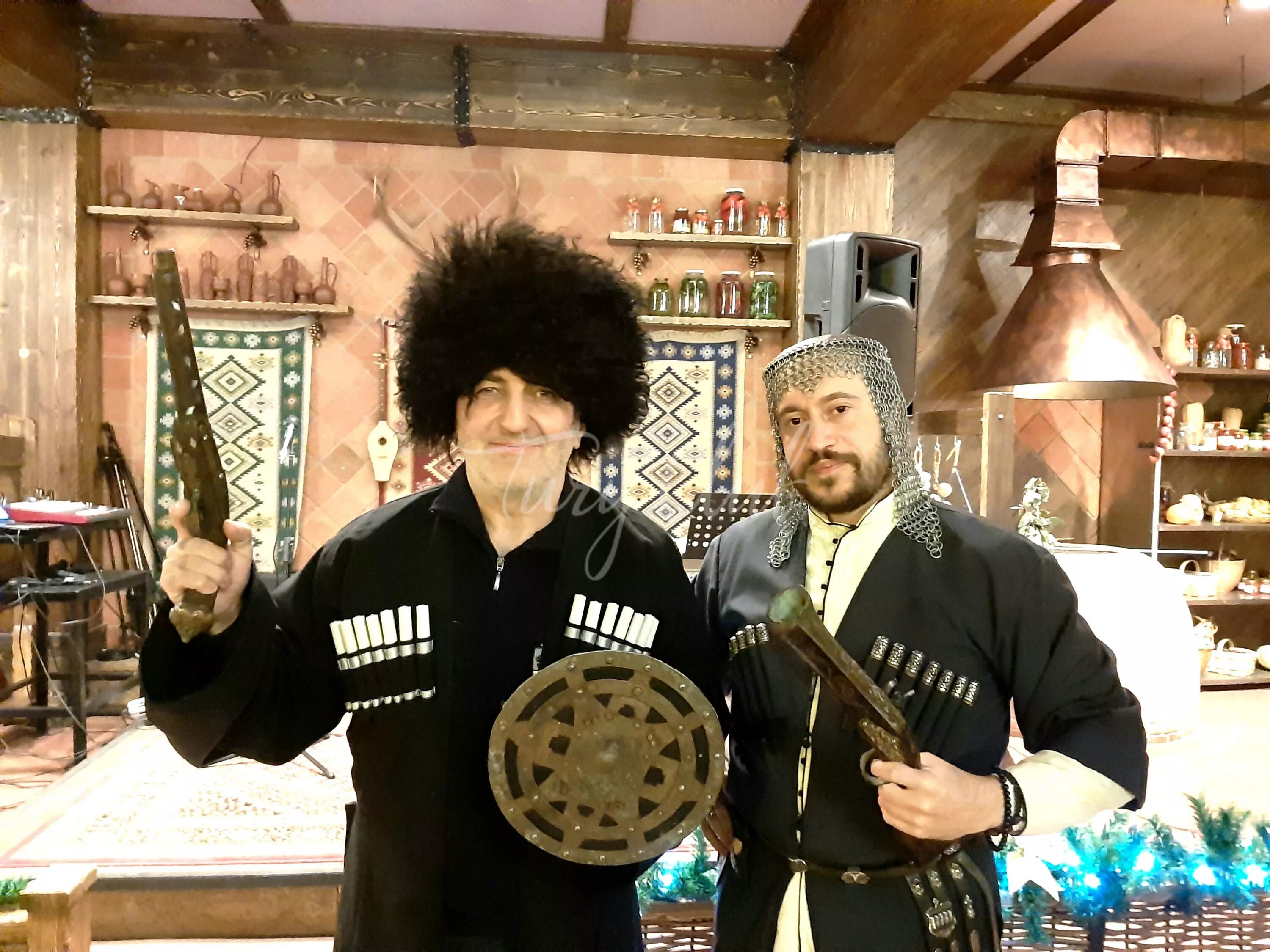 Этнические грузины. Грузины р п. Грузины р п. Грузинская внешность мужская. Народность грузии мегрелы.