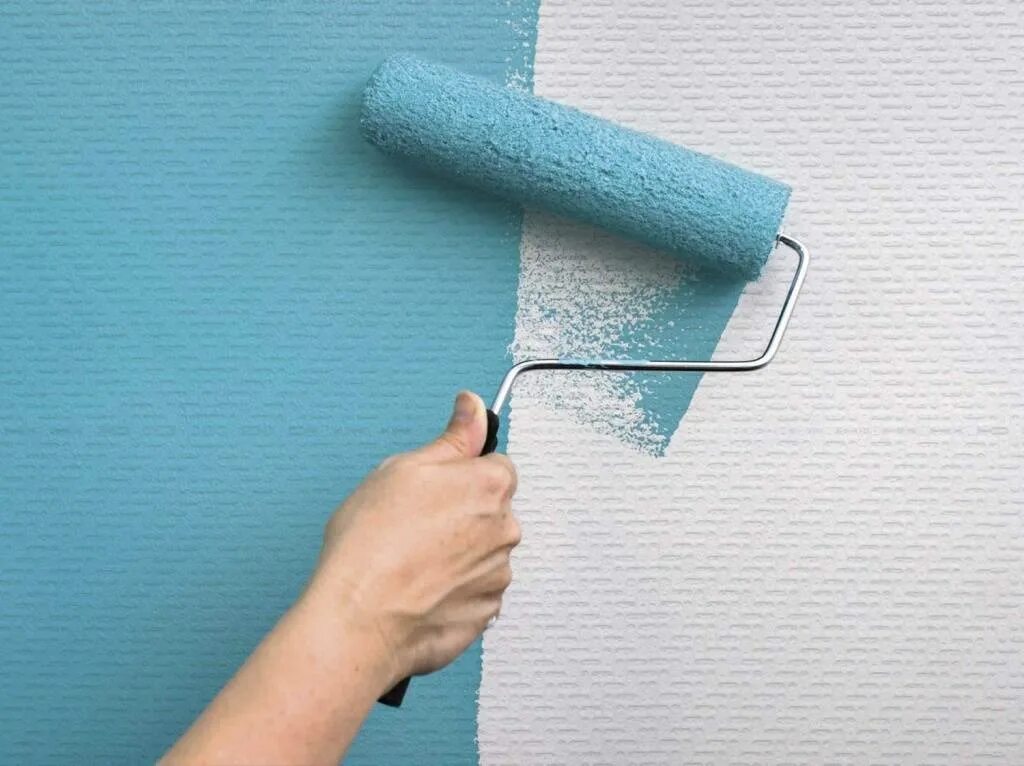 Флизелиновые можно мыть. Структурная краска для стен. Окрашивание стен. Покрашенные стены. Валик для покраски.