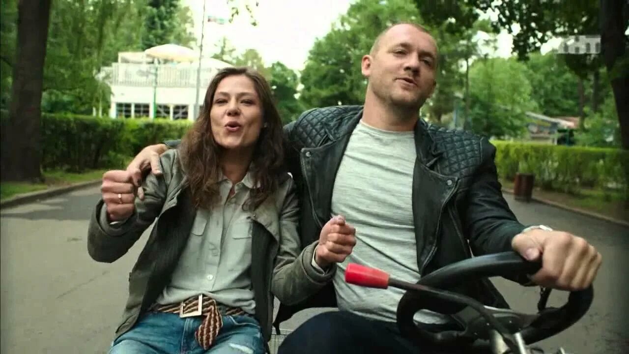 Капля измены. Сериал измены 1 сезон. измены фильм 2015. измены сериал 2015 постер. сериал измены 1 сезон 1 серия.