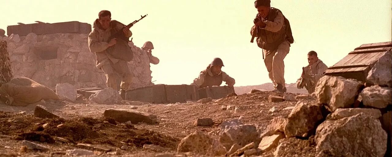 Фильм про войну 9 рота. Горы афганистана война 1983. Солдат в горах. Стреляющие горы сериал 2011. Песня газманова погранзастава.