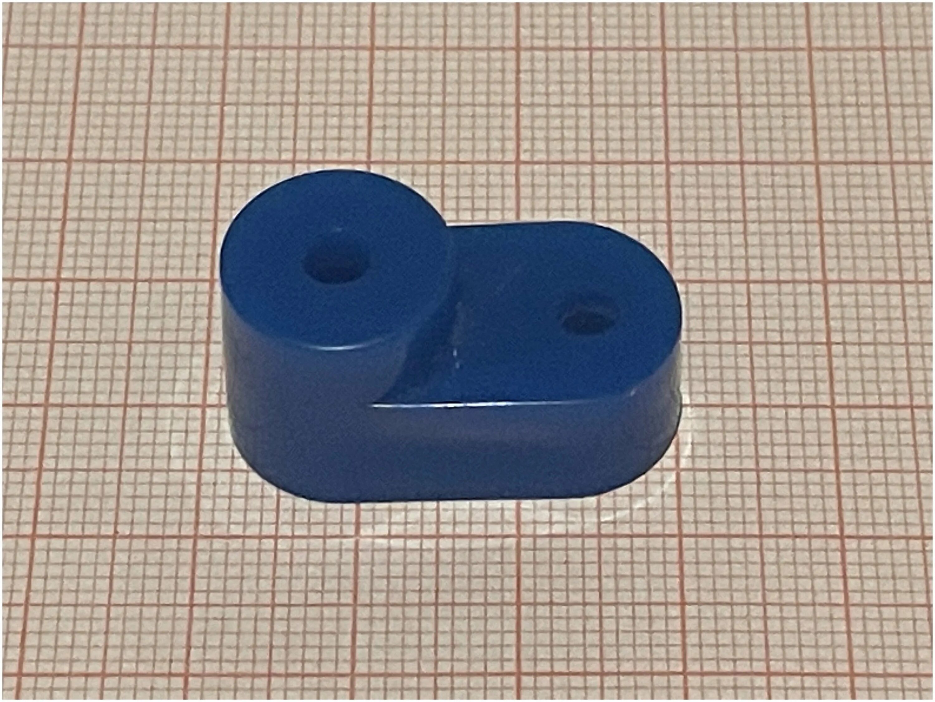 Изолятор угловой для нулевой. Iek изолятор угловой. Угловой изолятор нулевой шины. Угловой изолятор нулевой шины. Изолятор угловой желтый иэк.