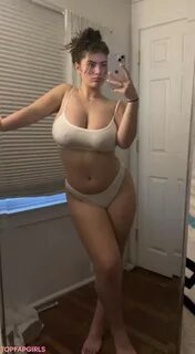 Slideshow colleen.333 nude.