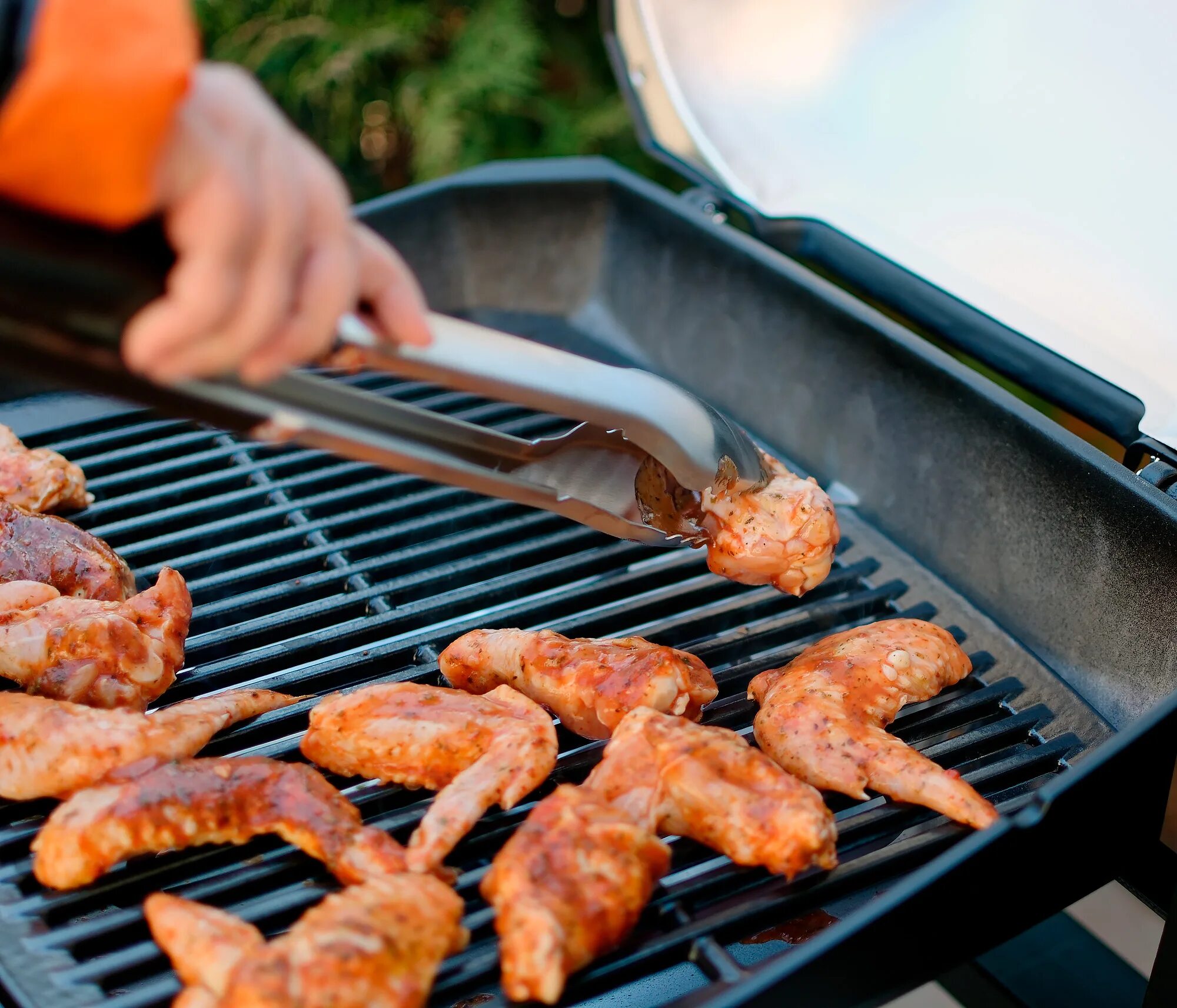 Крылышки гриль. Гриль Чикен барбекю. Куриные Крылья BBQ. Крылья гриль Weber.