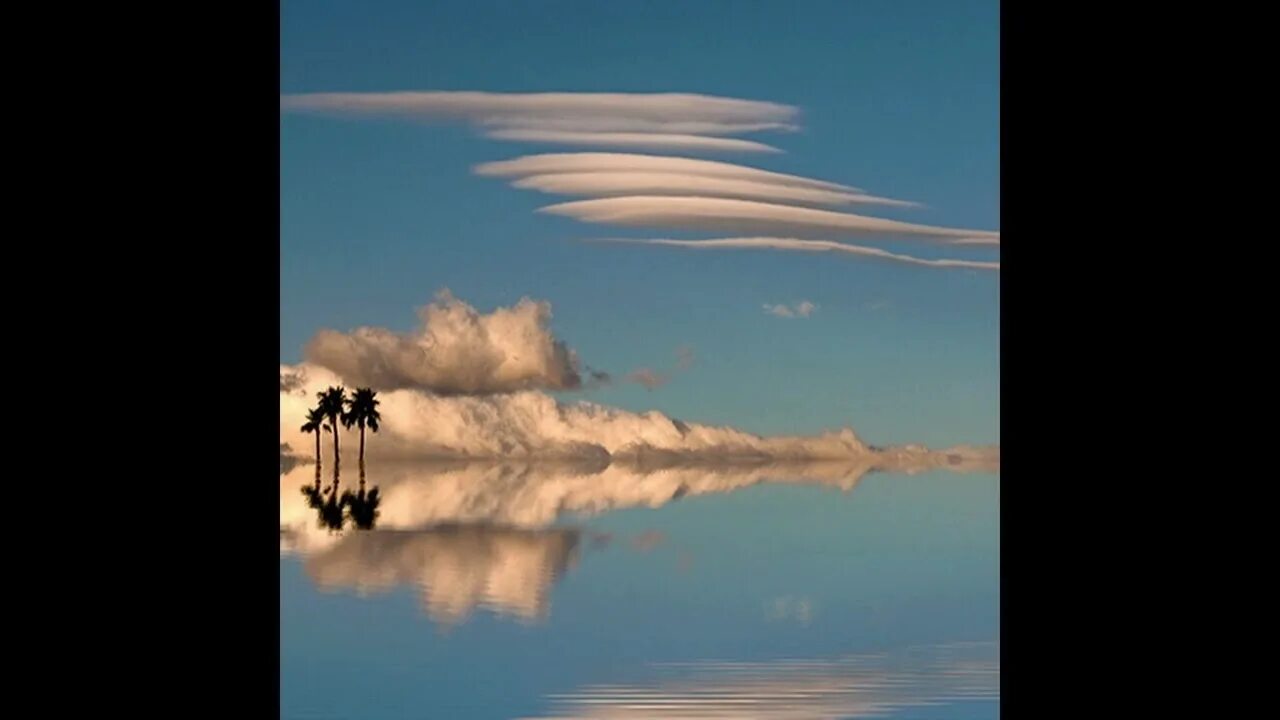 Оптическое явление в пустыне. Мираж атмосферное явление. мираж атмосферные оптические явления. мираж оптическая иллюзия. мираж погодное явление.