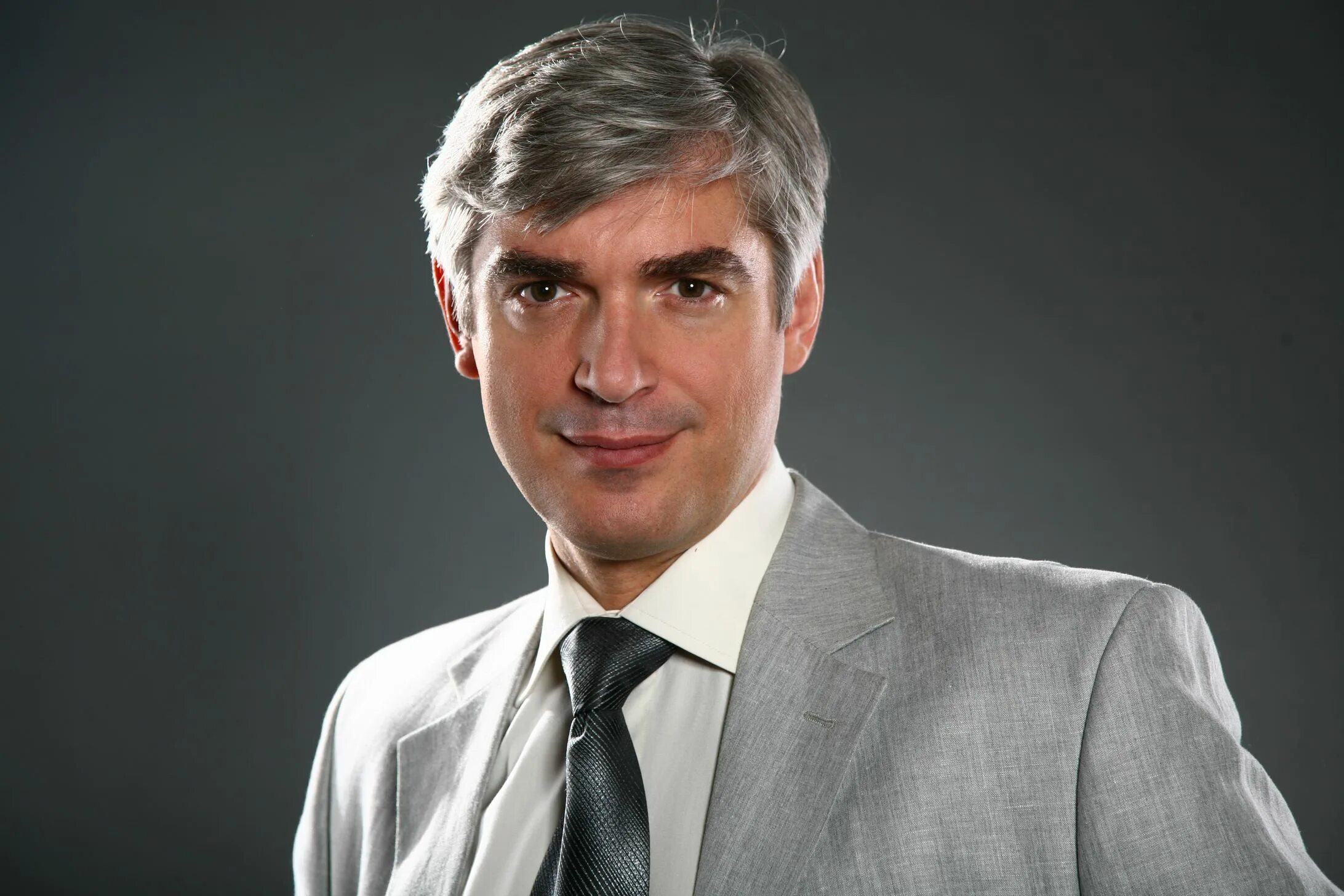 Андрей львович андреев. Сколько лет андрею андрееву. Андрей андреев. Андрей андреев (оганджанянц). Андрей андреев (оганджанянц).