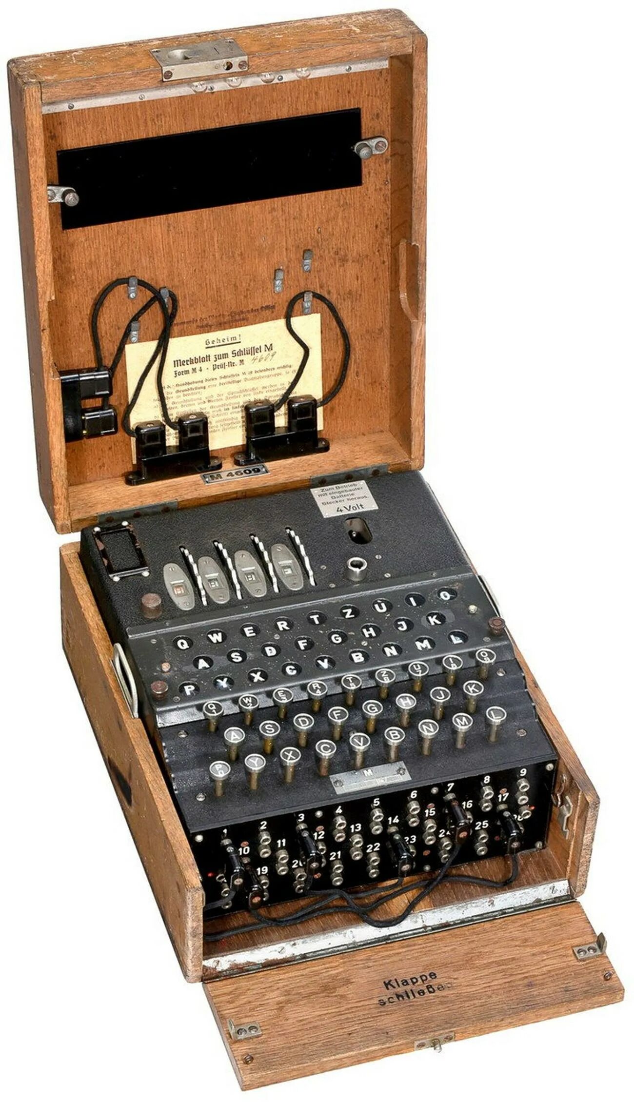 Система энигма. Энигма шифровальная машина. энигма немецкая шифровальная машина. дешифровальнач машина енигма. шифроваоьная машинка энтгма.