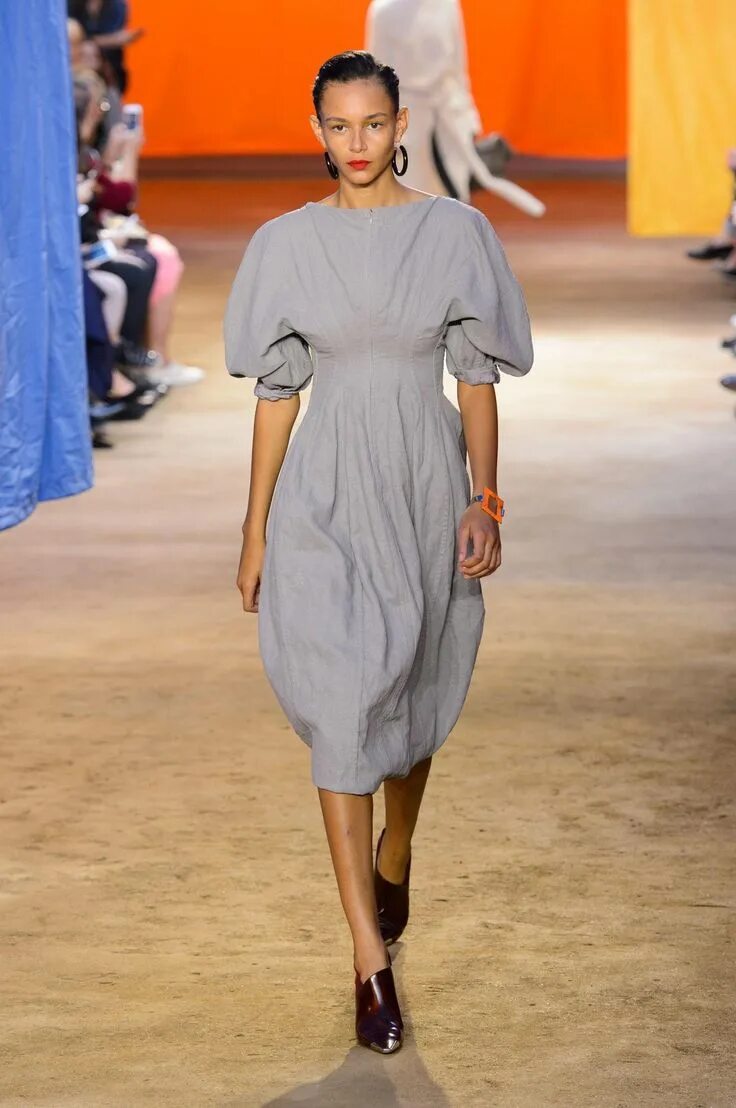Платье селин. Платья celine 2016. платье силин. celine b платья. old celine dress.