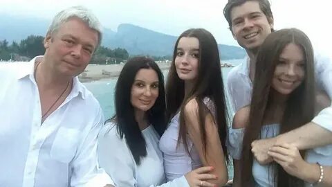 Семья стриженовых дети