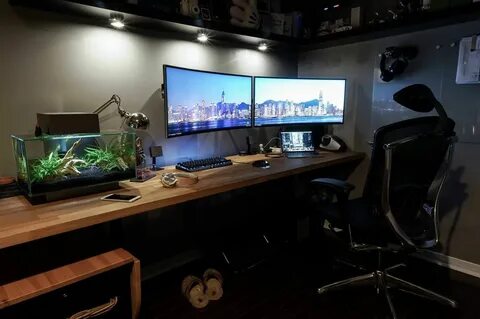 Computer house