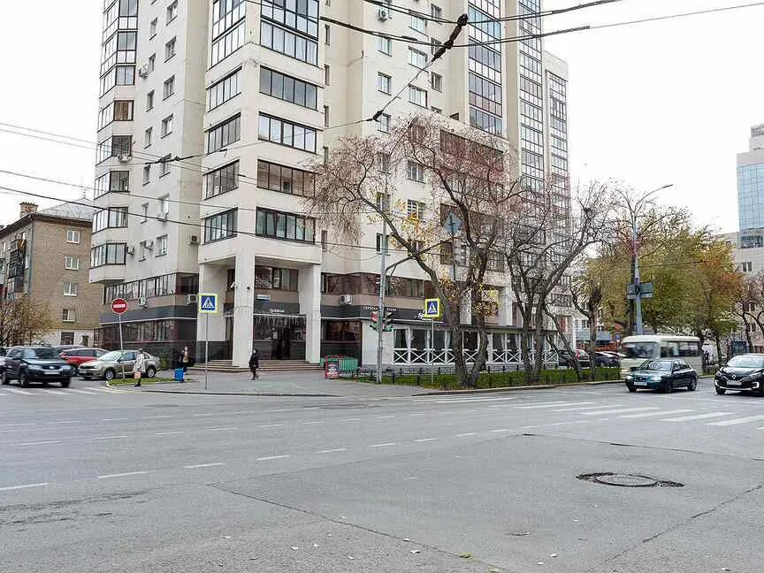 Белинского 35 екатеринбург. Белинского 35 на карте. Белинского 35. Московская 35 екатеринбург. Новосёл агентство недвижимости.