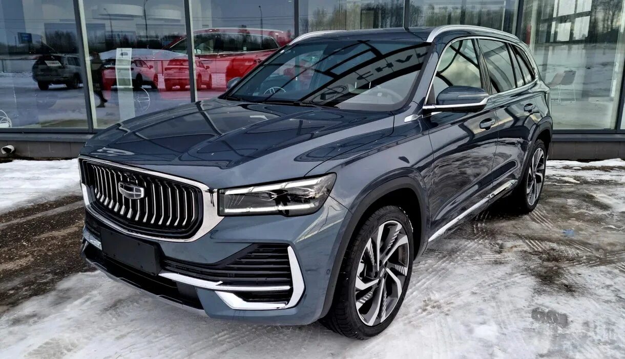 Джили маджаро 2023. Джили монжаро волгоград. Geely emgrand 2023. Манжаро джили 2023 черный. Мюджили монжаро изумруд.