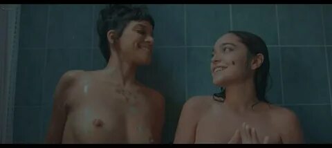 Ингрид Торранс фото голая.