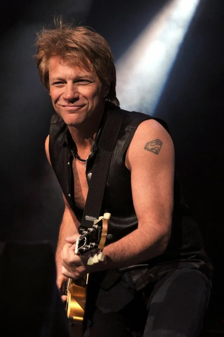 Jon bon jovi. Бон джови. Бон джови группа сейчас. Джон бон джови. Bon jovi.