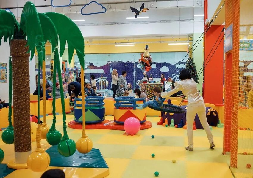 Детям на улице творческое занятие. Творческие занятия для детей 4-5 лет. Детский центр развитие одинцово. Занятия в детском центре. Детский развлекательный центр одинцово.