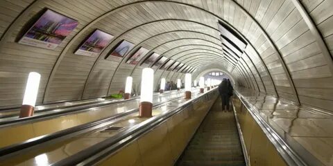 Метро пожарское