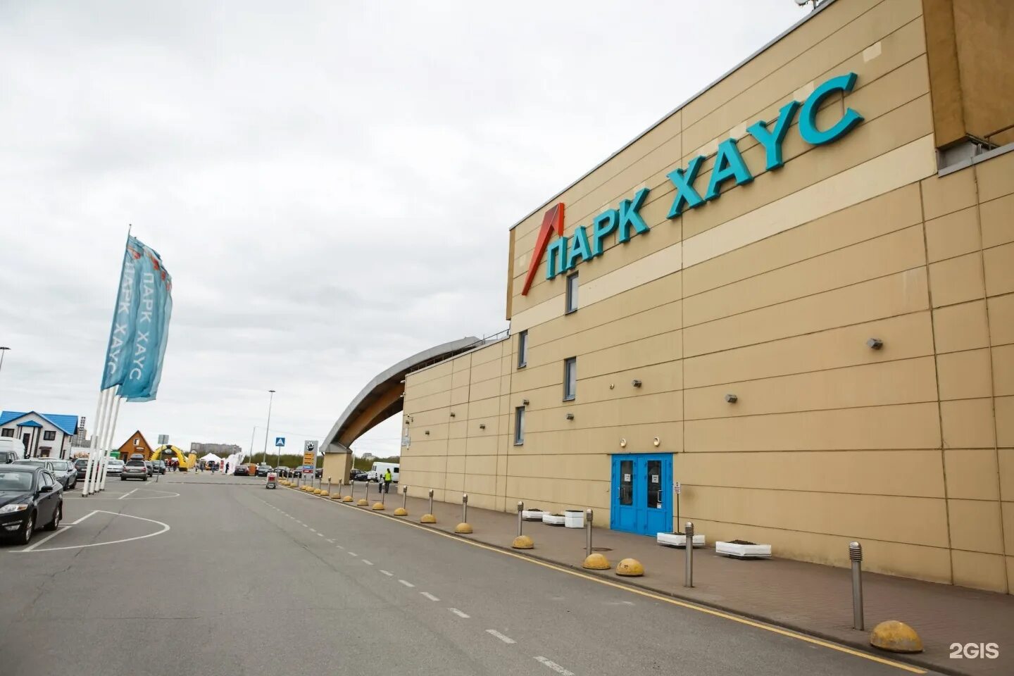 Universal Guns, tourism equipment, Saint Petersburg, Kultury Avenue, 41 - Yandex