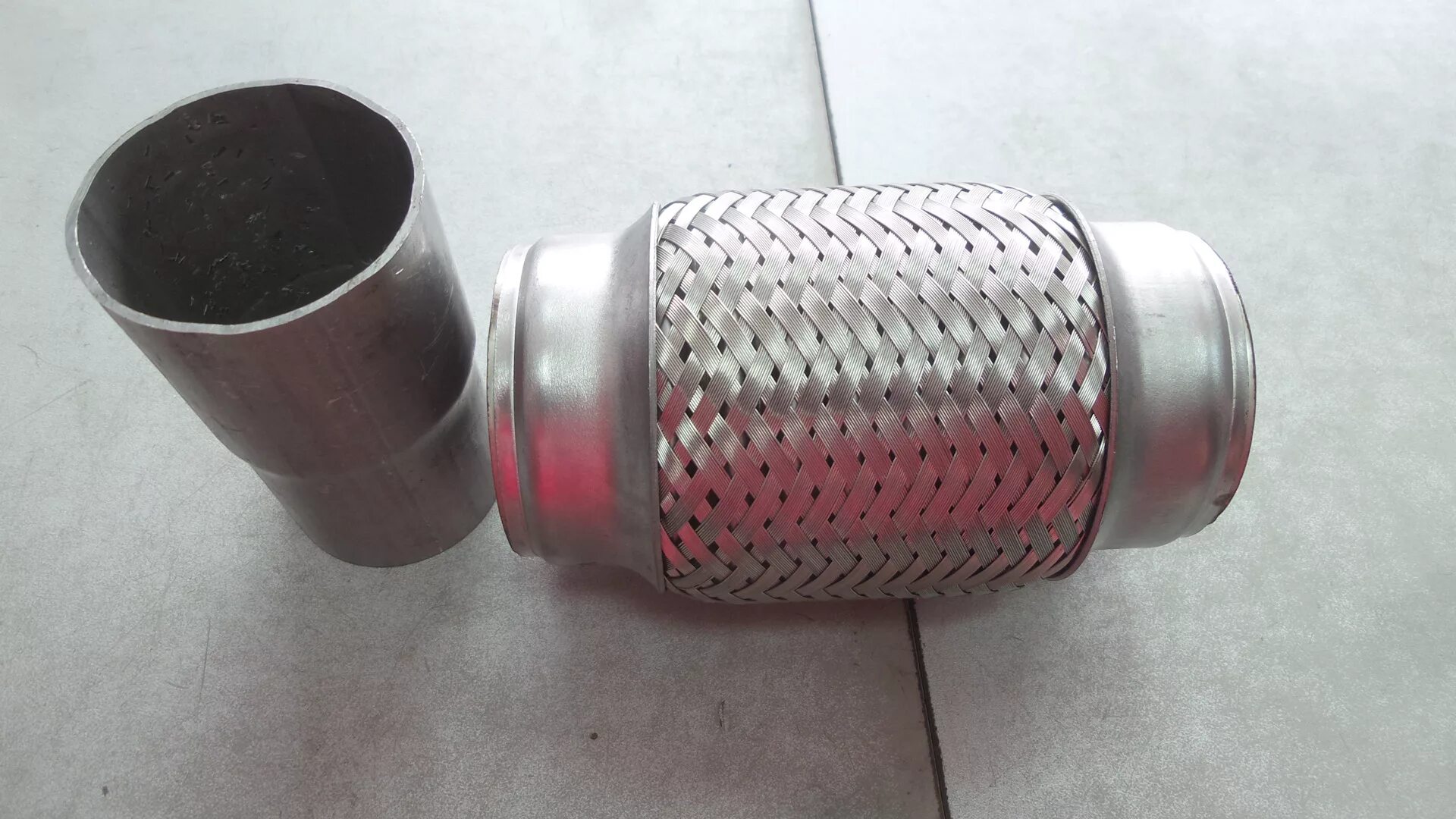 Гофра глушителя калина. Гофра глушителя калина. Глушитель с гофрой калина 1 универсал. Гофра на резонатор 65мм. Гофра глушителя калина.