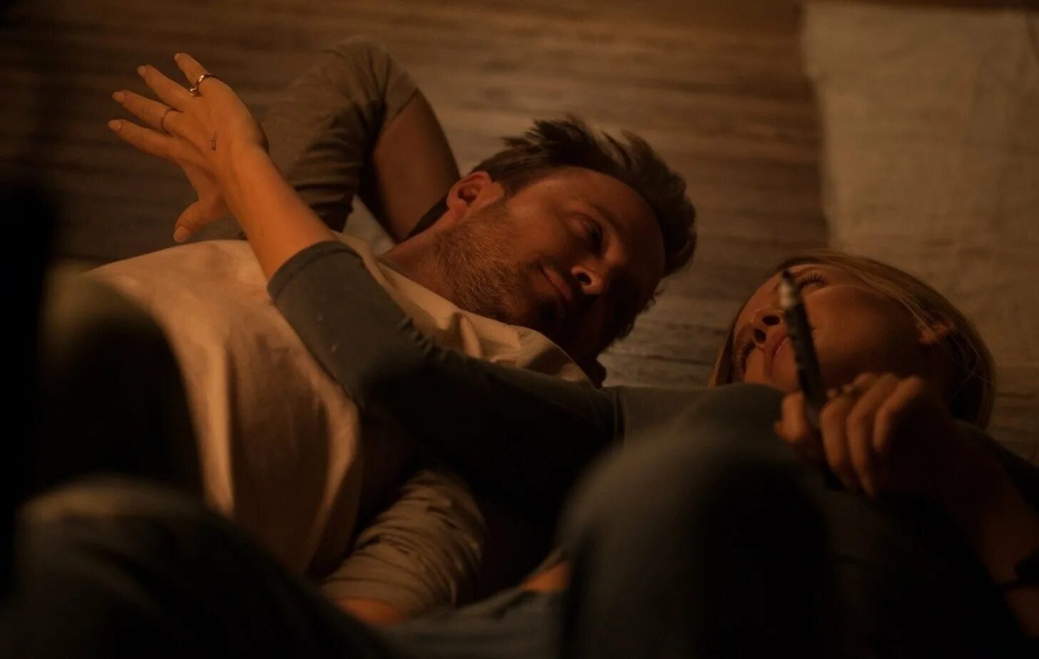 Закат цивилизации фильм 2018 кадры. Фильм найди меня если сможешь 2019. Остров изгоев триллер. Изгой сериал 2017. Изгой фильм 2015.