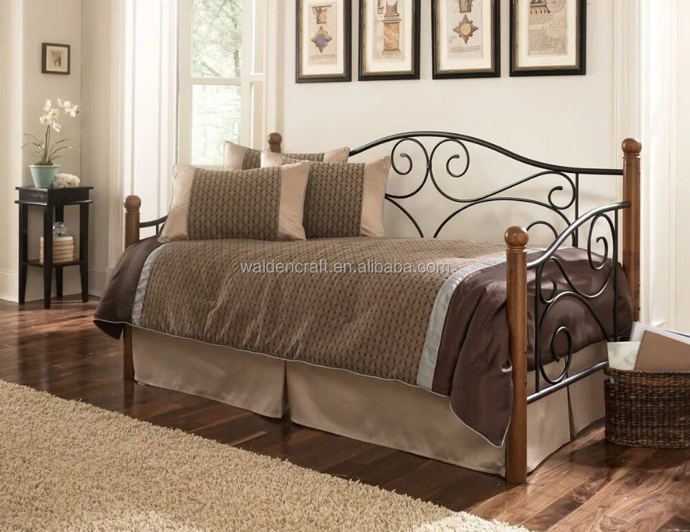 Тахта металлическая. Кровать-диван addison daybed. кровать кушетка. тахта в интерьере спальни. кровать тахта.