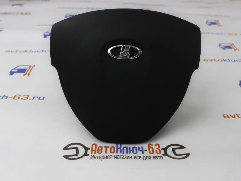 Подушка безопасности руля / ваз 2170 2170-8232010-00. Заглушка руля 2170. Подушка безопасности приора 1 в руль. Подушка руля приоры. Заглушка руля приора 2.