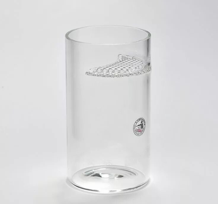 Заварка стаканов. Заварочный стакан. Стеклянный заварочный бокал 400 мл. Заварочник для стакана. GNGLASS h8 заварочный стакан.