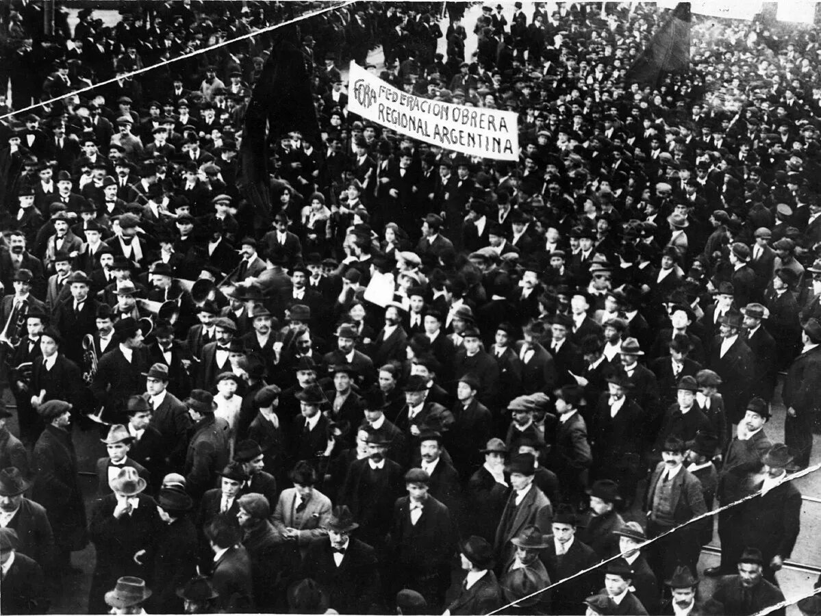 20 середина. Рабочее движение в Великобритании 19 век. Стачки рабочих в Англии 19 век. Лейбористская партия Великобритания 1920. Лейбористская рабочая партия Великобритании в 1920-е.