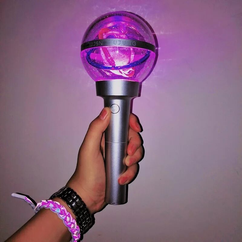 Лайтстик. Лайтстик enhypen. лайтстик wjsn. everglow лайстик. кпоп light stick.