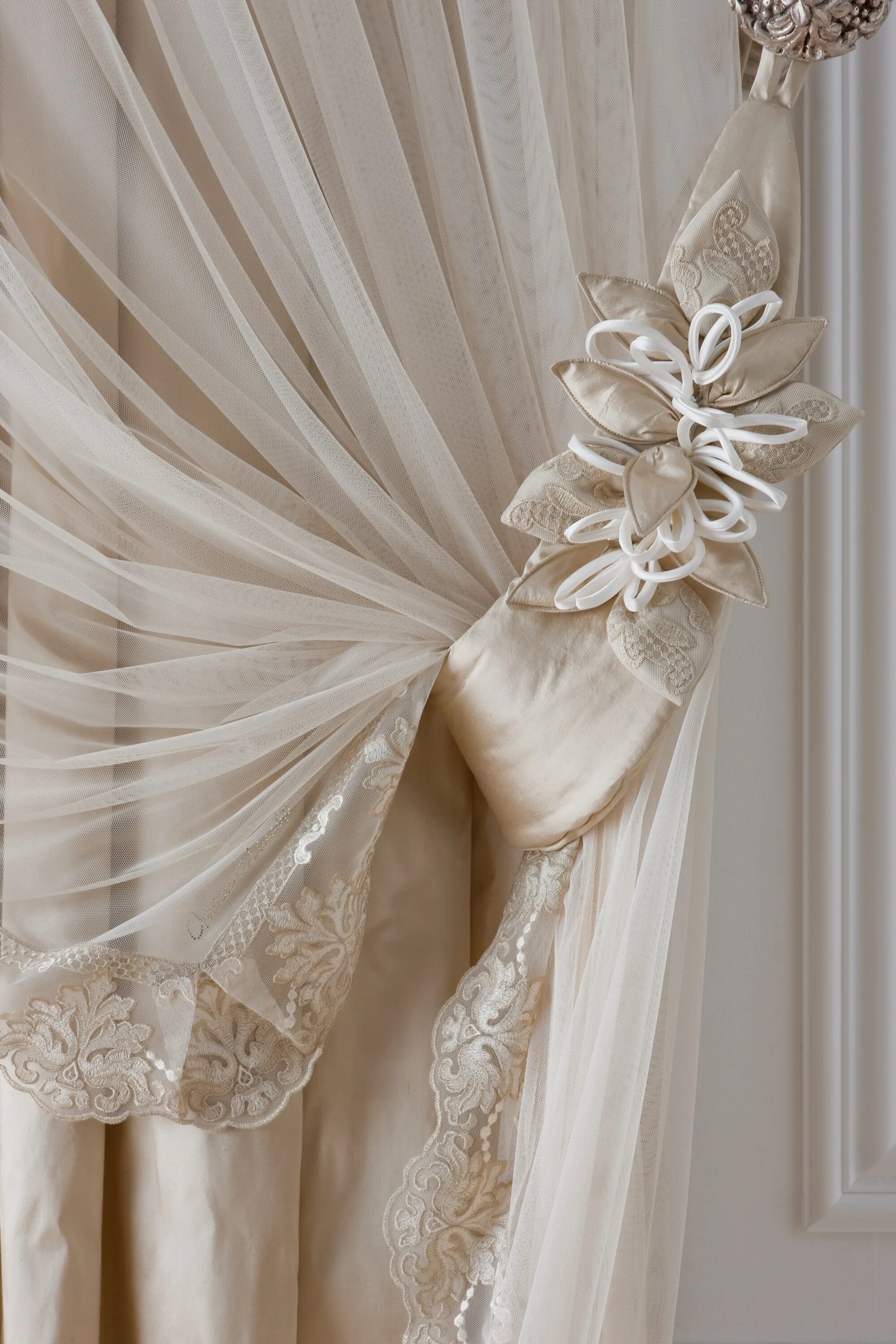 Тюль декоративный. Тюль. Прозрачные шторы. Тюль. Красивая тюль.