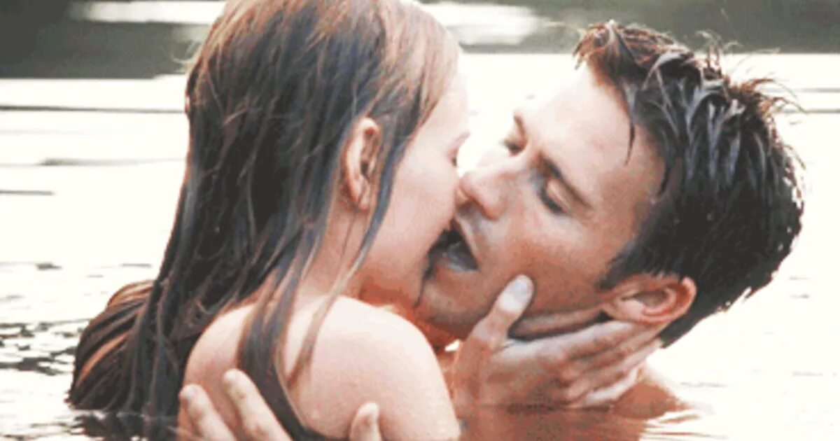 Нежные поцелуи и ласки. Hot kisses 18. Страстные гифки. Hot kisses 18. Нежные ласки.