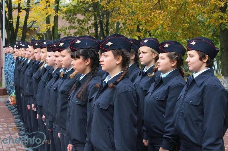 После какого класса поступают в академию