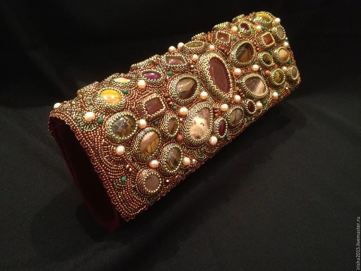 Сумочка невесты. Клатч из бусин своими руками. Жемчужный клатч. Сумка из бусин. Клатчи из бусин.