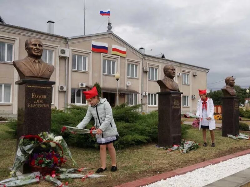 Погода эльхотово по часам. Осетия Эльхотово. Село Эльхотово Северная Осетия. Достопримечательности Эльхотово. Достопримечательности села Эльхотово.