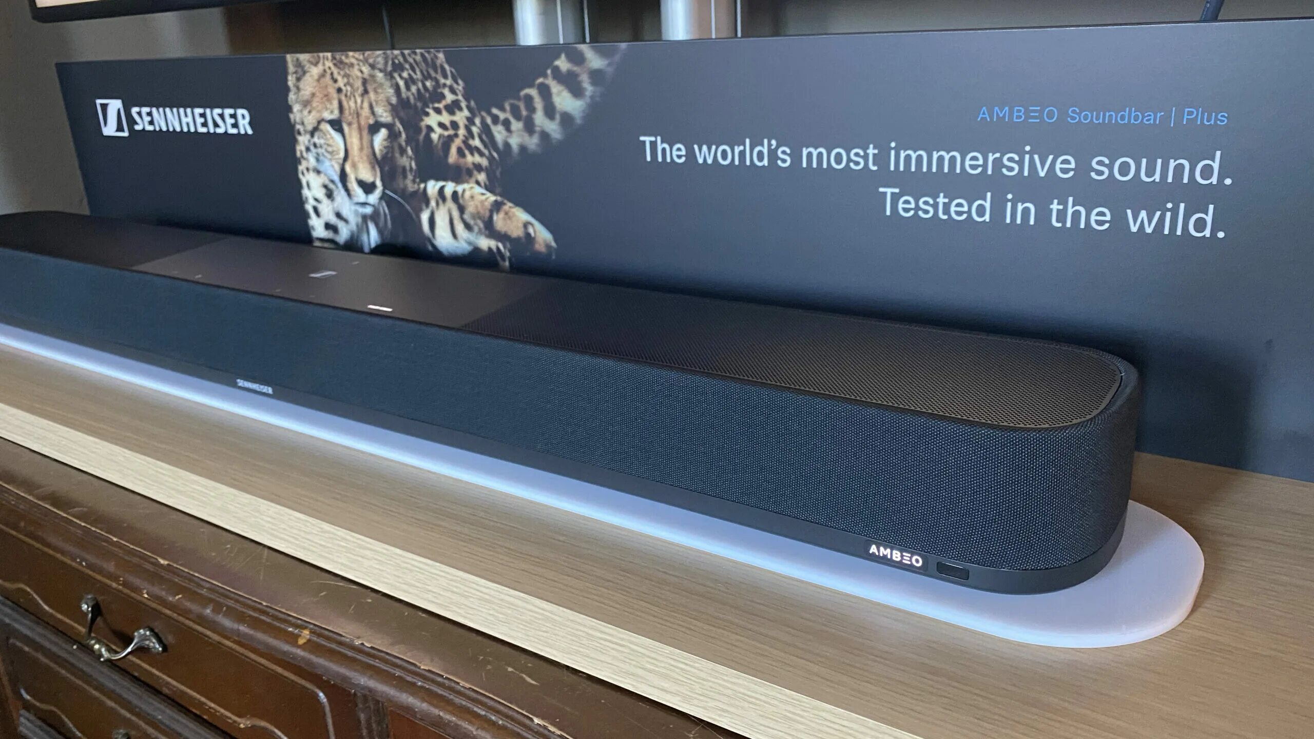 Потолочная акустика для dolby atmos. Саундбар sennheiser ambeo. Саундбар sennheiser. Sennheiser ambeo soundbar max. Саундбар sennheiser ambeo soundbar sb01-eu.