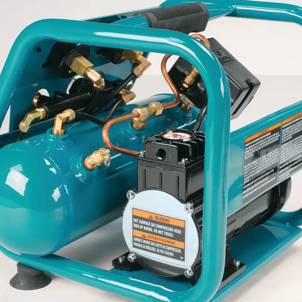 Компактные компрессоры электрические. Компрессор Makita AC 600/100. Воздушный компрессор Makita ac310h. Компрессор Makita AC 500/50. Компрессор воздушный электрический 220в Макита.