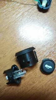 Кнопка багажника на приоре