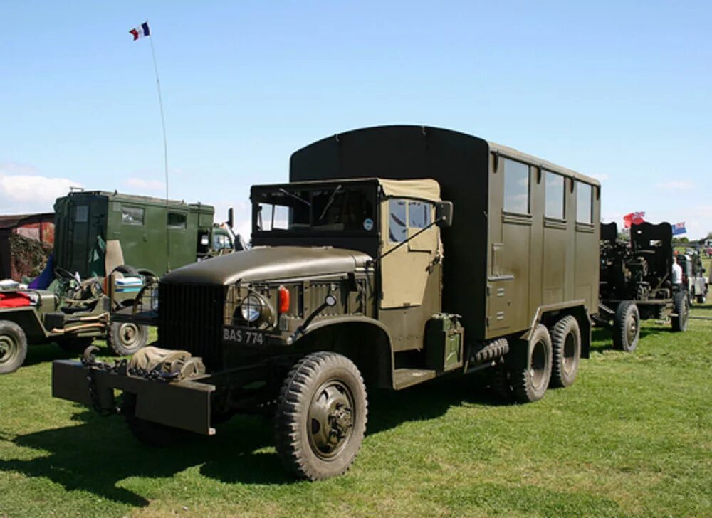 Американский грузовик gmc cckw. Gmc 353. Gmc cckw 353 6х6. 1941 gmc cckw. Грузовик gmc cckw.