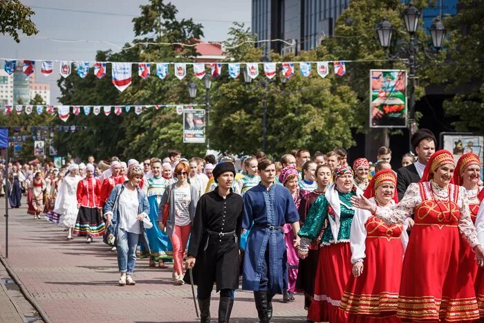 Костюмы народов крыма. Народ алее. Культура народов. Культура народов. Народ алее.