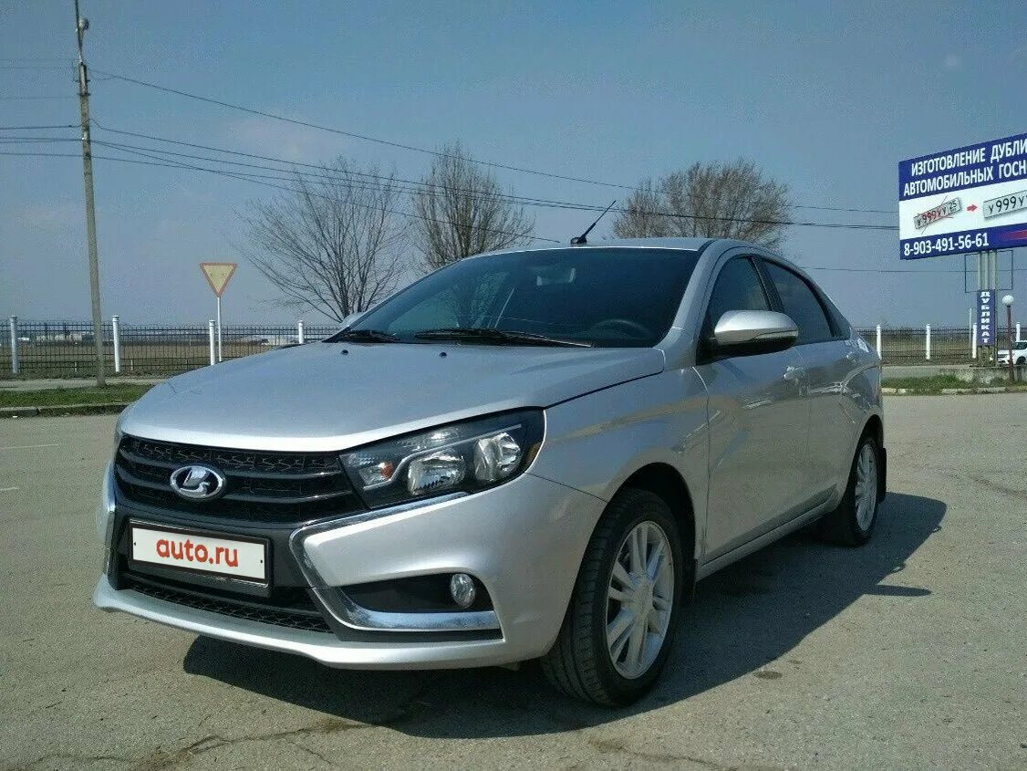W205 цифровая приборка. 15000 км с. 15000 км с. 4. 15000 км с.