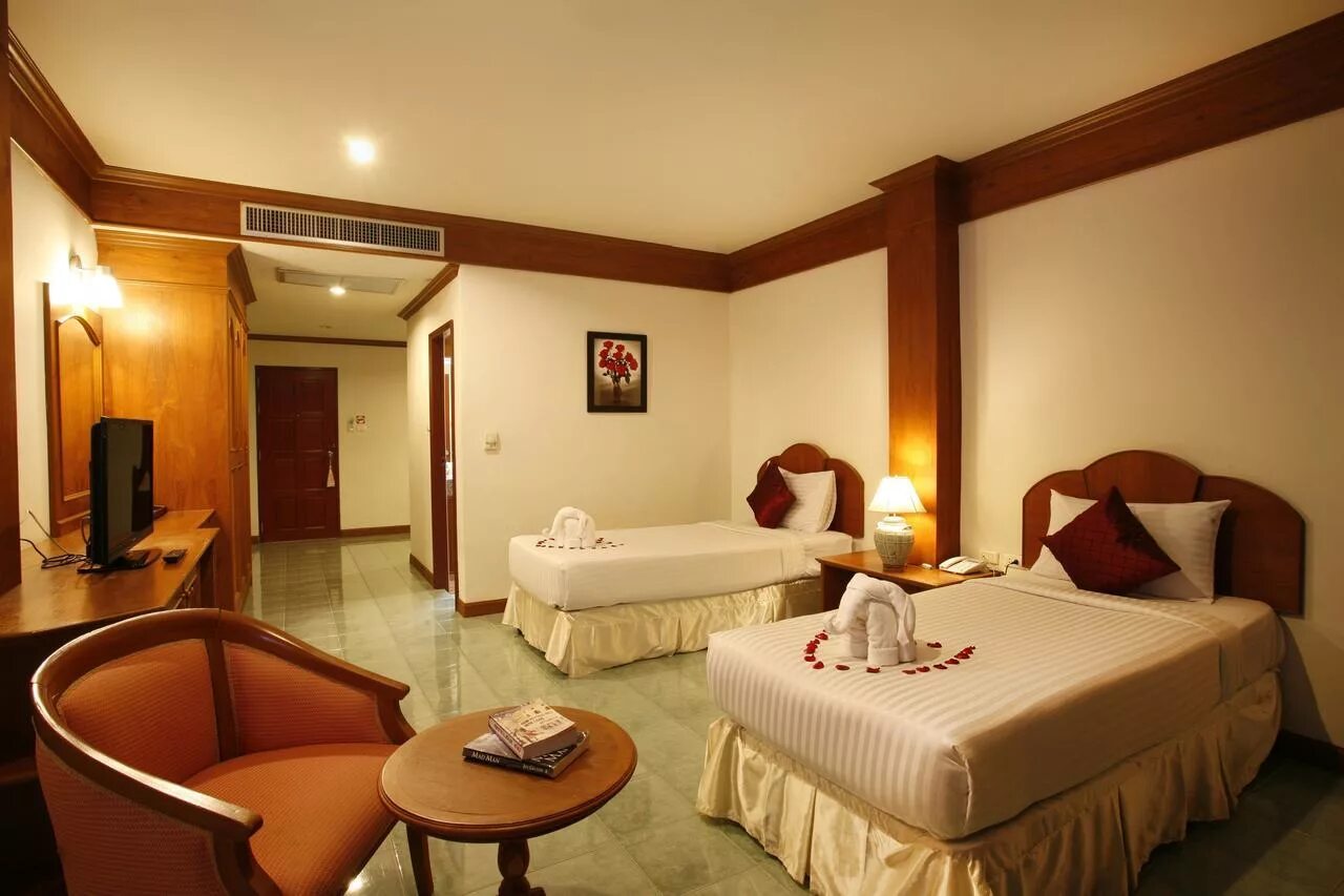 Jiraporn hill resort 3 пхукет. Jiraporn hill resort. jiraporn hill resort 3*. отель jiraporn hill resort 3* таиланд, пхукет. jiraporn hill resort patong.