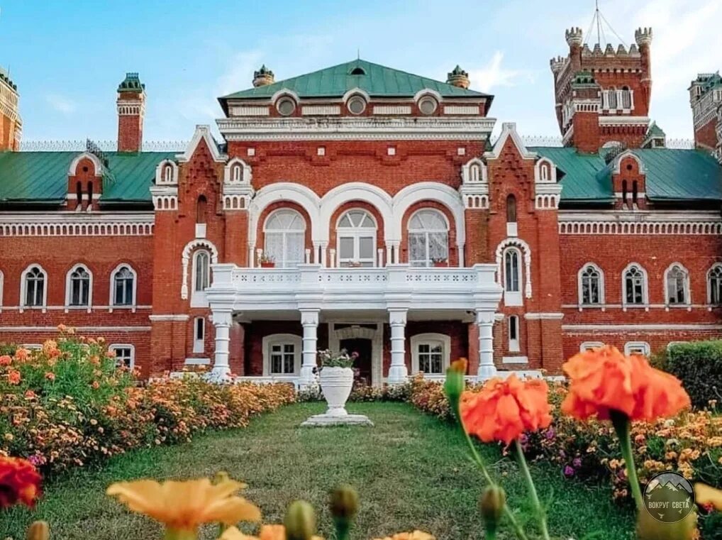 Шереметьевский замок в марий эл. Шереметьевский замок йошкар ола. замок шереметева в марий эл. усадьба шереметевых юрино. юрино марий эл замок шереметьева.