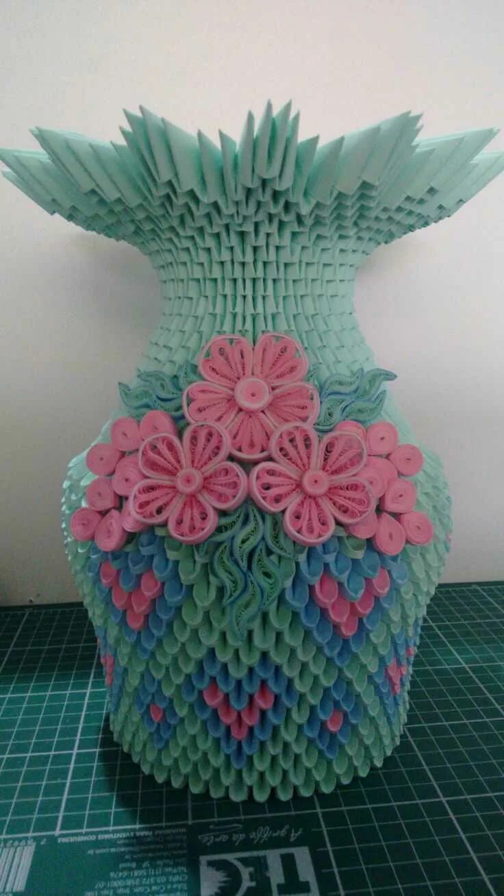 Модульное оригами ваза для цветов. Модульное оригами ваз. Модульное оригами цветы. Вазы из модулей оригами. Ваза из модулей.