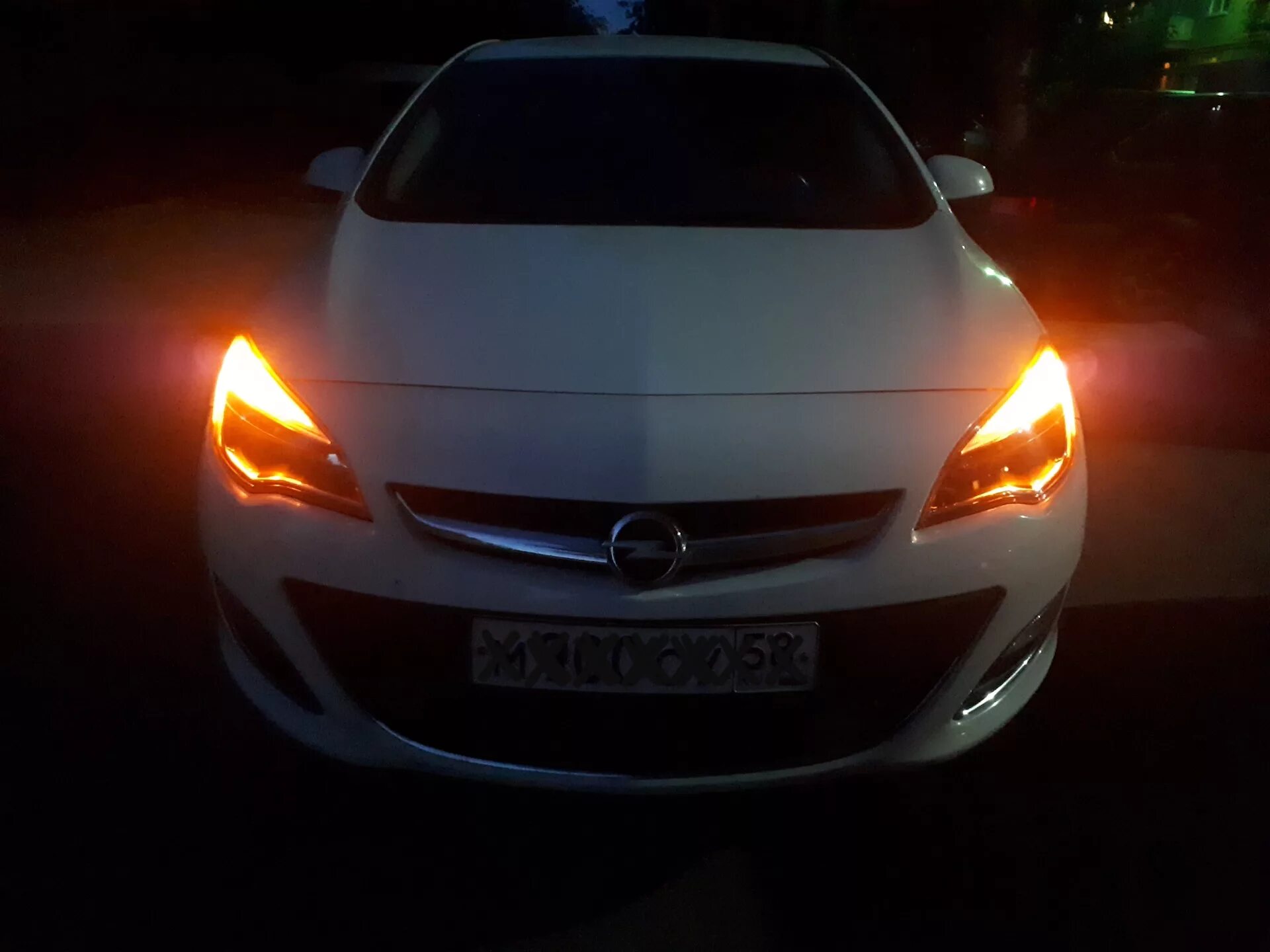 Opel astra j led лампы. Лампы opel astra j. opel astra j светодиодные лампы. ходовые огни opel astra j. flosser opel astra j.