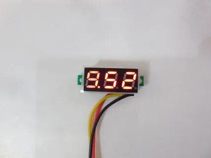 Вольтметр 0 100